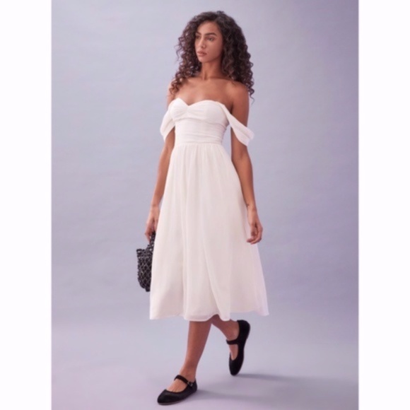 NEW Reformation Violet Dress Ivory 2 - Picture 12 of 15